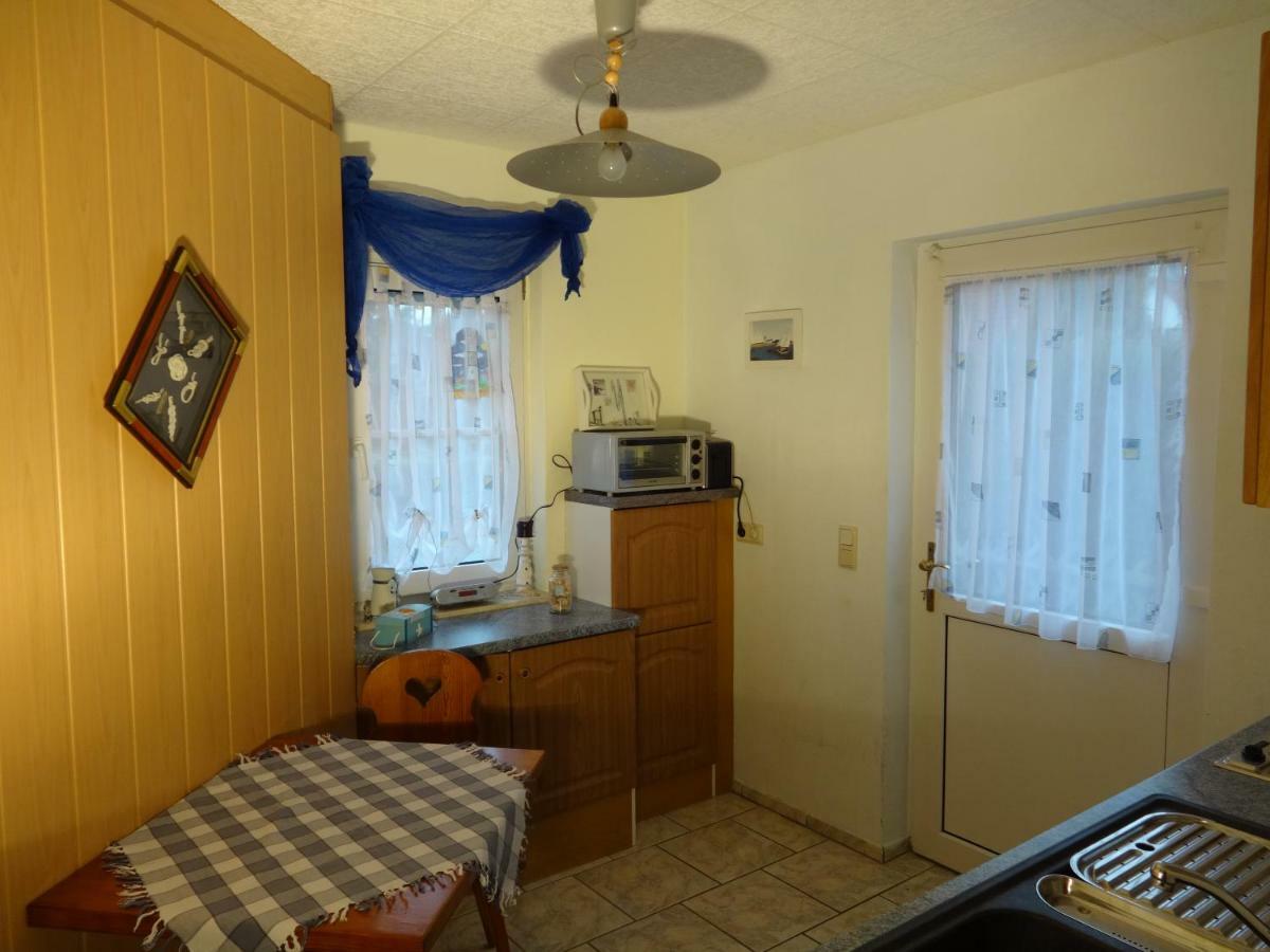 Ferienwohnung Csallner Glowe Luaran gambar